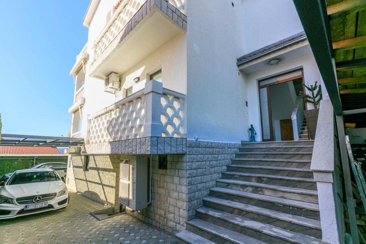 Apartment Eni Selce Exterior foto